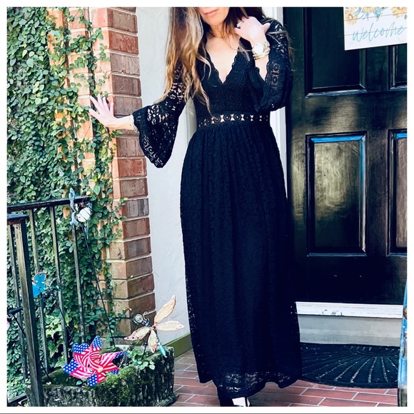 02 ✨LAST ONE✨Paris Black Lace Lined Fabulous Unique V Front Maxi Dress - Picture 7 of 8